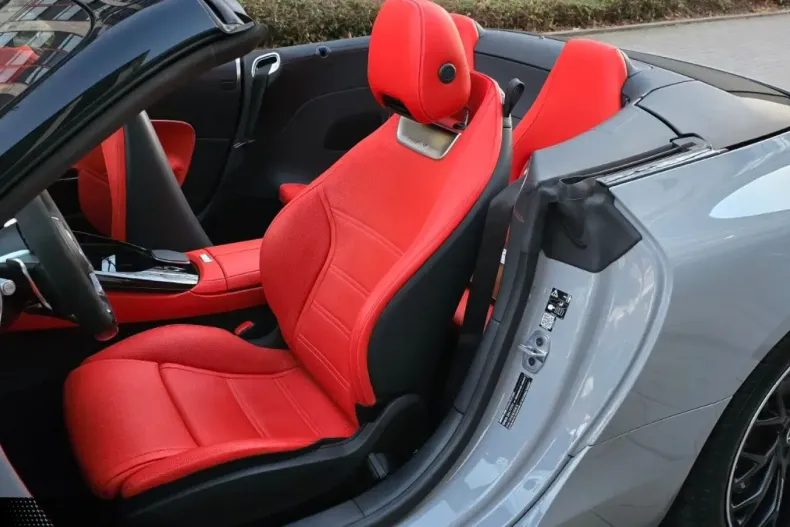 Mercedes-Benz SL 43 AMG (Clasa SL) din 2024 cu 23.800 km - oferta MER188857 - foto 13