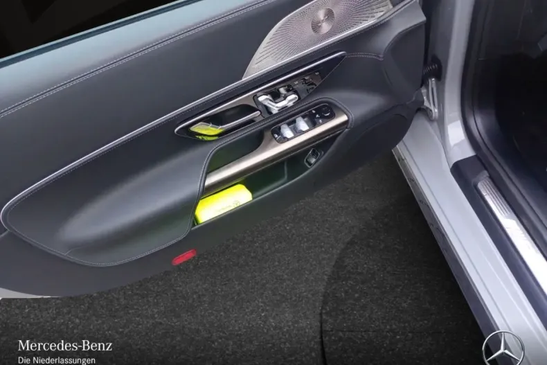 Mercedes-Benz SL 43 AMG (Clasa SL) din 2023 cu 17.084 km - oferta MER188858 - foto 14