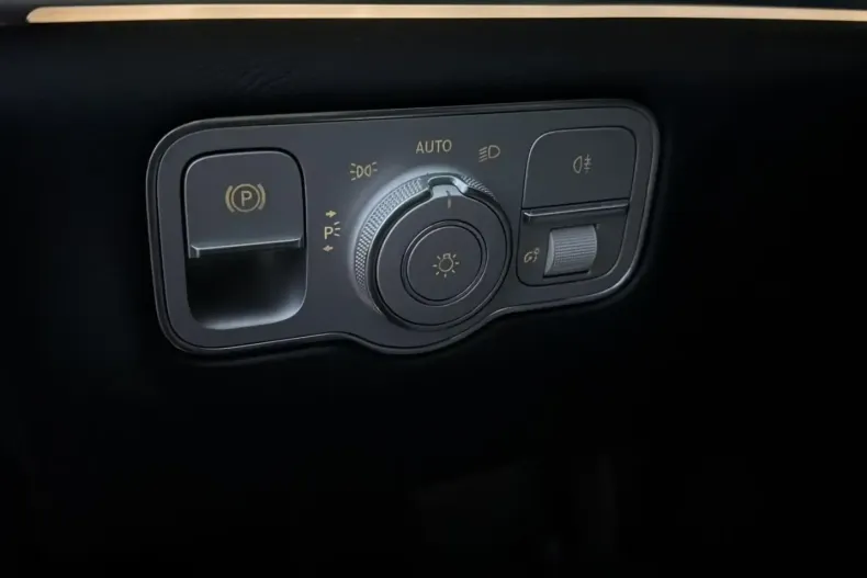 Mercedes-Benz GLE 350 (Clasa GLE) din 2021 cu 76.219 km - oferta MER188866 - foto 8