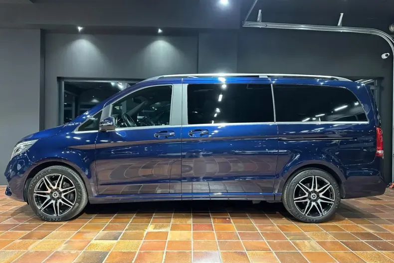 Mercedes-Benz V 300 (Clasa V) din 2022 cu 54.488 km - oferta MER188873 - foto 5