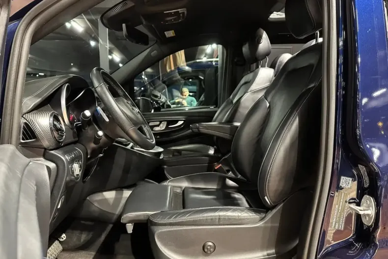 Mercedes-Benz V 300 (Clasa V) din 2022 cu 54.488 km - oferta MER188873 - foto 15