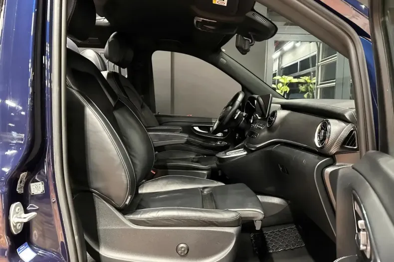 Mercedes-Benz V 300 (Clasa V) din 2022 cu 54.488 km - oferta MER188873 - foto 25