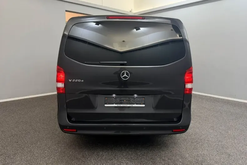 Mercedes-Benz V 220 (Clasa V) din 2022 cu 62.000 km - oferta MER188874 - foto 5