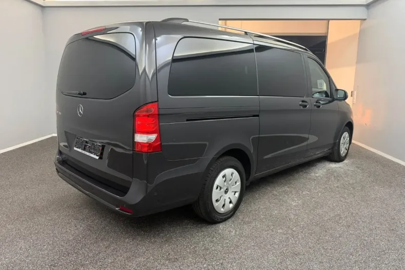 Mercedes-Benz V 220 (Clasa V) din 2022 cu 62.000 km - oferta MER188874 - foto 6