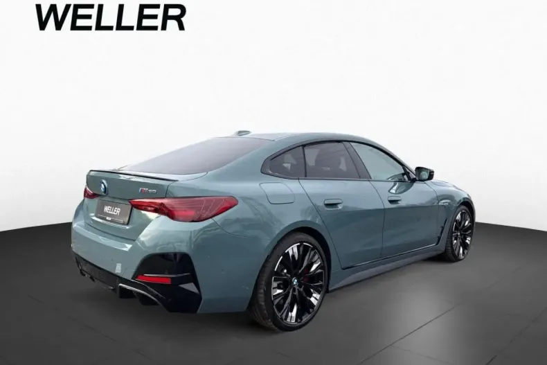 BMW i4 (Seria i) din 2025 cu 39.390 km - oferta BMW188875 - foto 3