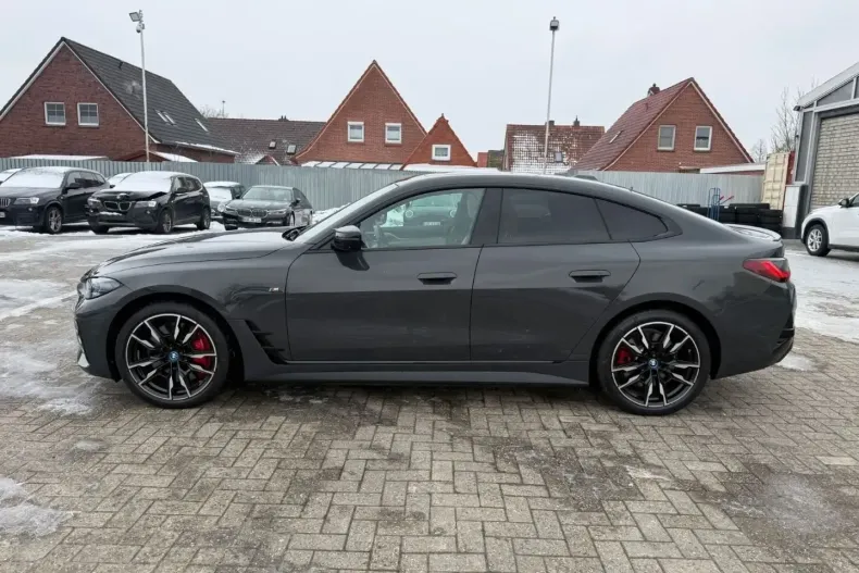 BMW i4 (Seria i) din 2023 cu 37.813 km - oferta BMW188877 - foto 2