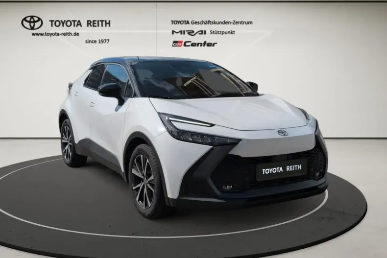 Toyota C-HR din 2024 cu 10.966 km - oferta TOY188882 - foto 1