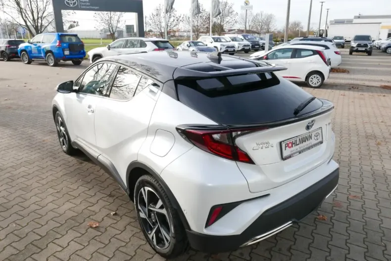 Toyota C-HR din 2023 cu 9.500 km - oferta TOY188884 - foto 6