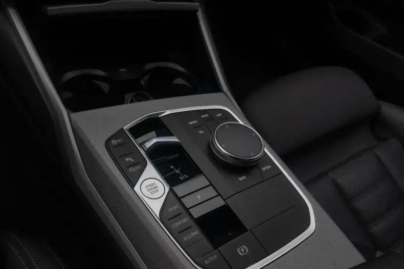 BMW 330 (Seria 3) din 2022 cu 37.067 km - oferta BMW188893 - foto 22