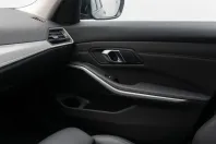 BMW 330 (Seria 3) din 2022 cu 37.067 km - oferta BMW188893 - foto 32