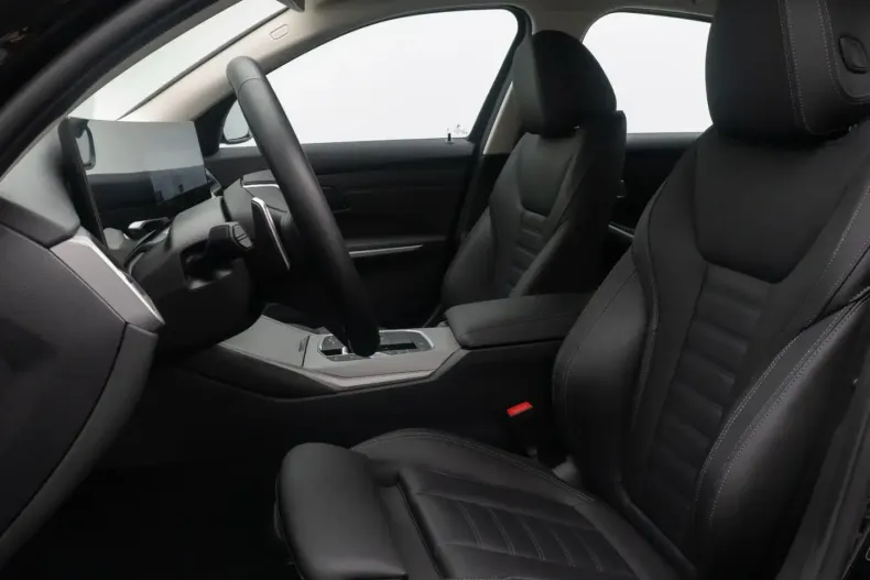 BMW 330 (Seria 3) din 2022 cu 37.067 km - oferta BMW188893 - foto 34