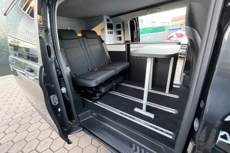 Mercedes-Benz V 250 (Clasa V) din 2024 cu 46.000 km - oferta MER188894 - foto 6