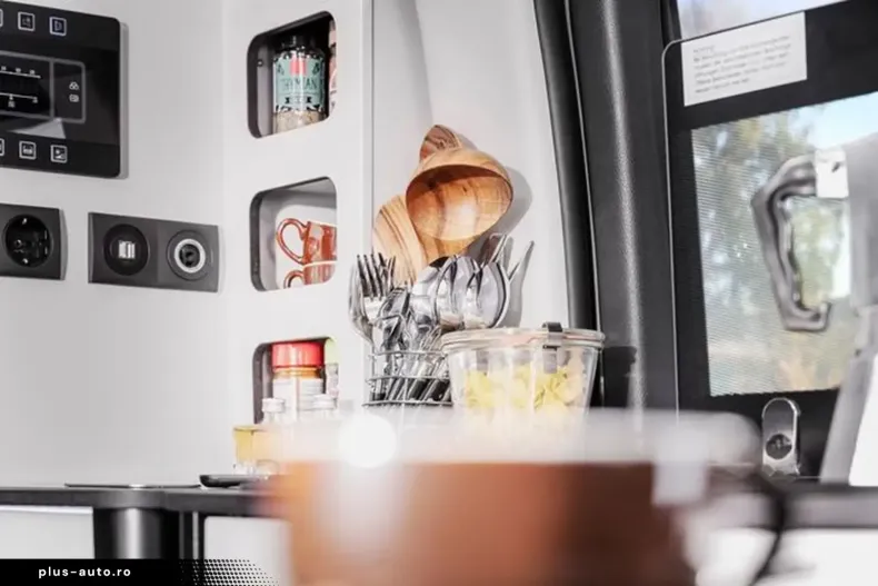 Mercedes-Benz V 250 (Clasa V) din 2024 cu 46.000 km - oferta MER188894 - foto 13