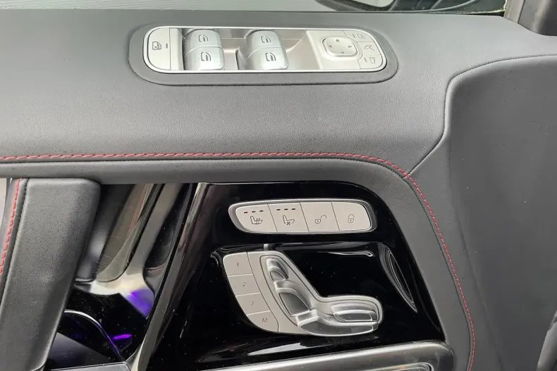 Mercedes-Benz G 400 (Clasa G) din 2022 cu 23.000 km - oferta MER188896 - foto 11