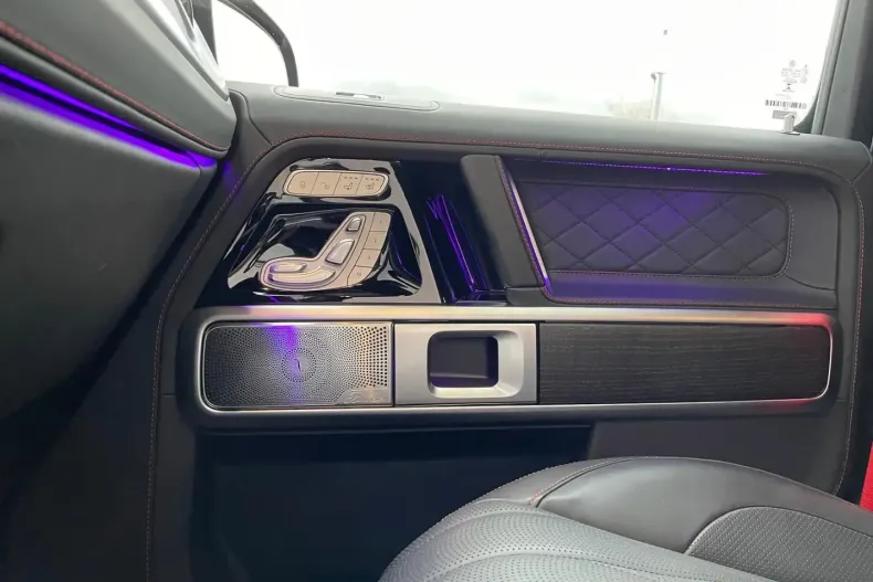 Mercedes-Benz G 400 (Clasa G) din 2022 cu 23.000 km - oferta MER188896 - foto 18