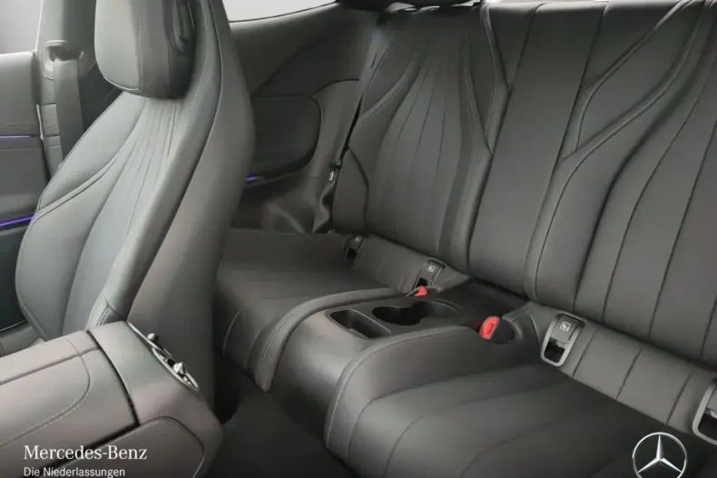 Mercedes-Benz CLE 200 (Clasa CLE) din 2024 cu 17.922 km - oferta MER188902 - foto 9