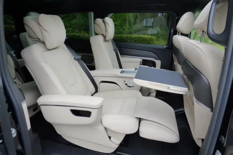 Mercedes-Benz V 300 (Clasa V) din 2026 cu 85 km - oferta MER188904 - foto 2