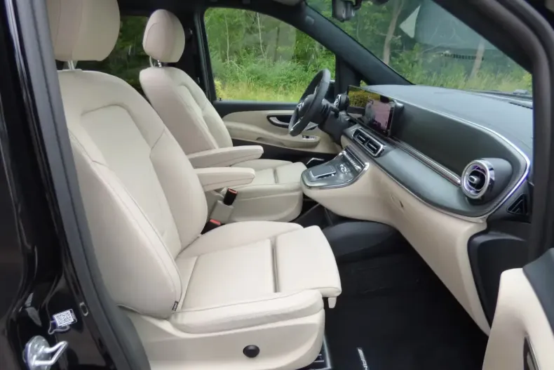 Mercedes-Benz V 300 (Clasa V) din 2026 cu 85 km - oferta MER188904 - foto 6