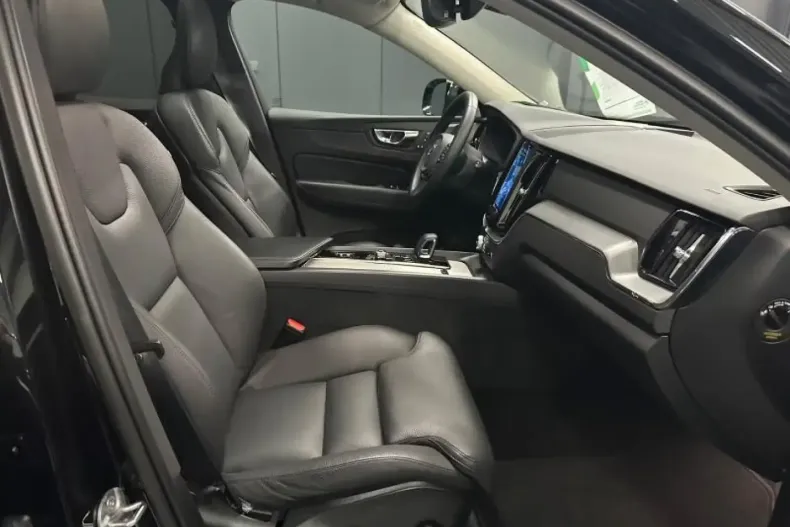 Volvo XC60 din 2023 cu 85.000 km - oferta VOL188909 - foto 21