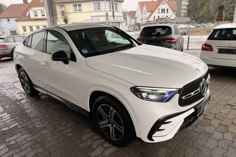 Mercedes-Benz GLC 220 (Clasa GLC) din 2024 cu 13.500 km - oferta MER188910 - foto 1