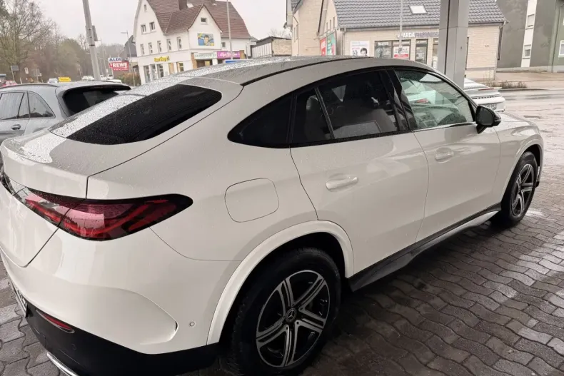Mercedes-Benz GLC 220 (Clasa GLC) din 2024 cu 13.500 km - oferta MER188910 - foto 9