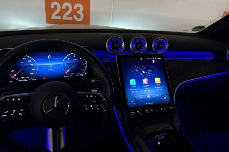 Mercedes-Benz GLC 220 (Clasa GLC) din 2024 cu 13.500 km - oferta MER188910 - foto 13