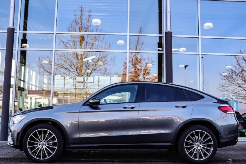 Mercedes-Benz GLC 300 (Clasa GLC) din 2023 cu 27.900 km - oferta MER188912 - foto 2