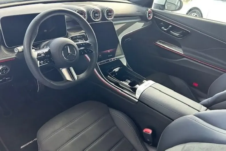 Mercedes-Benz CLE 200 (Clasa CLE) din 2025 cu 5.500 km - oferta MER188913 - foto 9