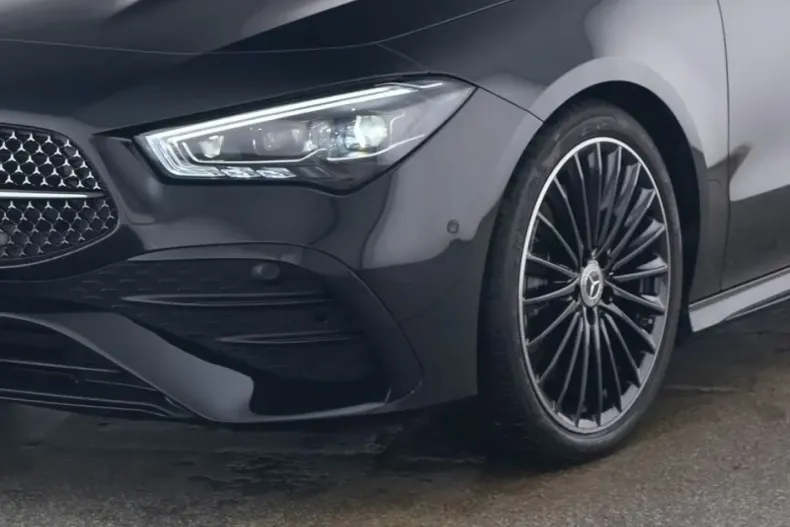 Mercedes-Benz CLA 250 (Clasa CLA) din 2024 cu 19.961 km - oferta MER188914 - foto 3