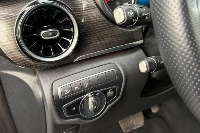 Mercedes-Benz V 220 (Clasa V) din 2024 cu 31.007 km - oferta MER188915 - foto 10