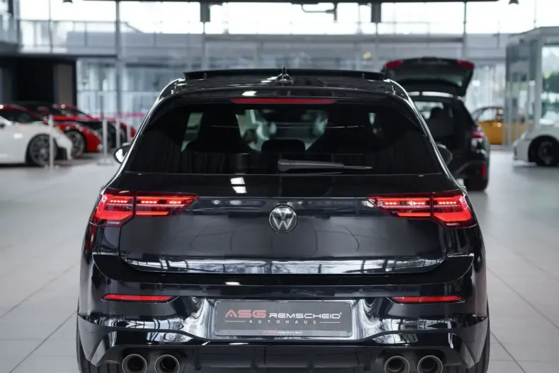 Volkswagen Golf din 2023 cu 22.906 km - oferta VOL188917 - foto 10