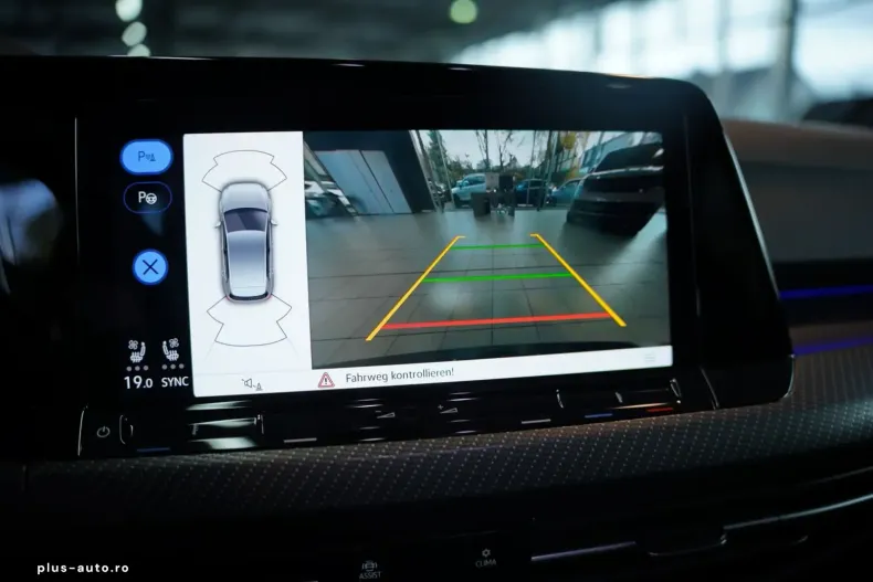 Volkswagen Golf din 2023 cu 22.906 km - oferta VOL188917 - foto 19