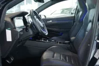 Volkswagen Golf din 2023 cu 22.906 km - oferta VOL188917 - foto 25