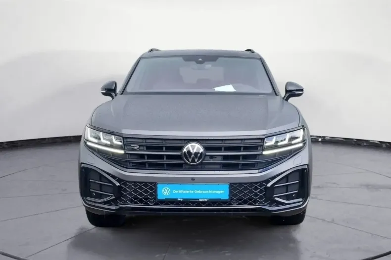 Volkswagen Touareg din 2024 cu 39.756 km - oferta VOL188918 - foto 6
