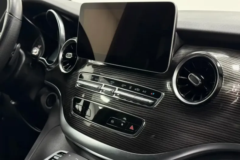 Mercedes-Benz V 250 (Clasa V) din 2024 cu 31.000 km - oferta MER188919 - foto 17