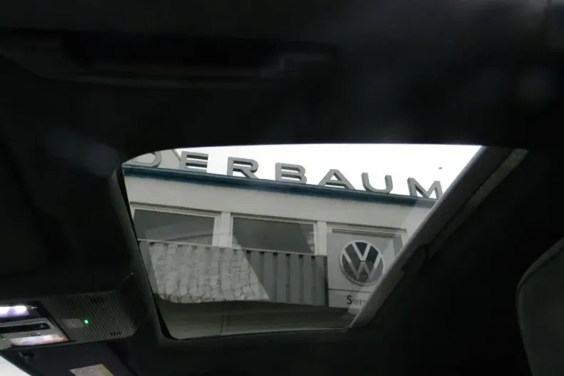 Volkswagen Golf din 2023 cu 17.500 km - oferta VOL188922 - foto 10