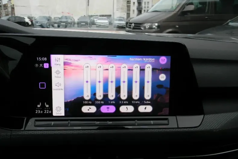 Volkswagen Golf din 2023 cu 17.500 km - oferta VOL188922 - foto 20