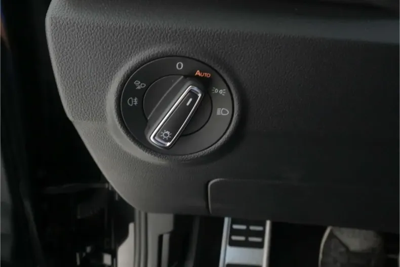 Volkswagen T-Roc din 2024 cu 7.239 km - oferta VOL188923 - foto 15