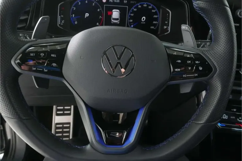 Volkswagen T-Roc din 2024 cu 7.239 km - oferta VOL188923 - foto 16