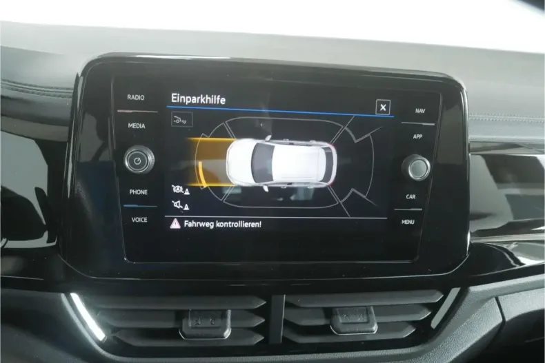 Volkswagen T-Roc din 2024 cu 7.239 km - oferta VOL188923 - foto 30