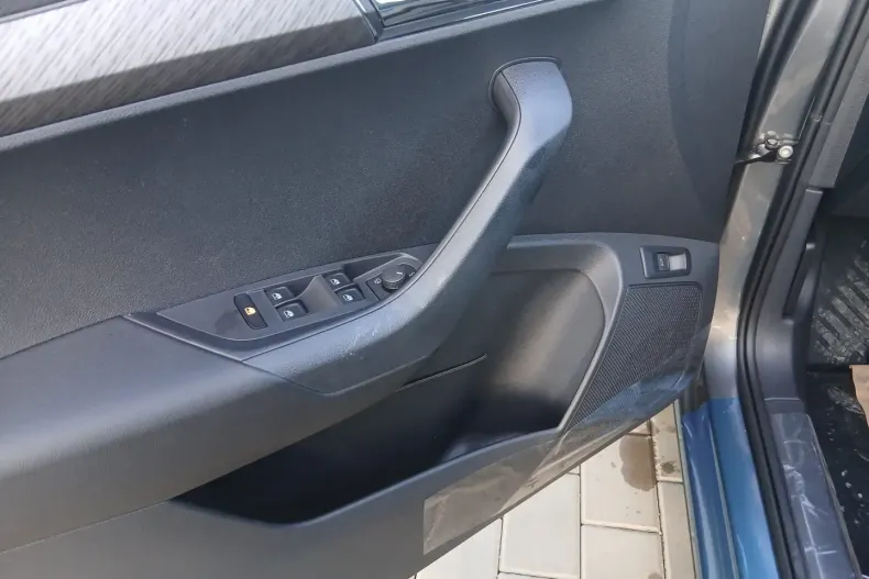 Skoda Karoq din 2026 cu 5 km - oferta SKO188924 - foto 8