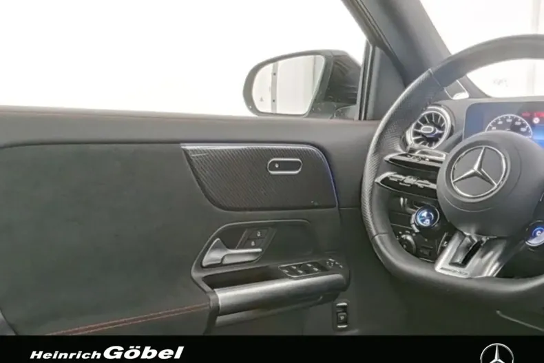 Mercedes-Benz GLA 35 AMG (Clasa GLA) din 2025 cu 11.279 km - oferta MER188926 - foto 8