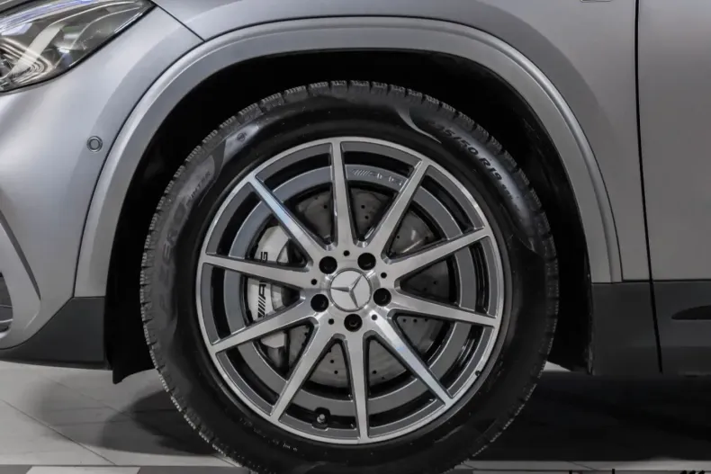 Mercedes-Benz GLA 35 AMG (Clasa GLA) din 2024 cu 17.757 km - oferta MER188927 - foto 6