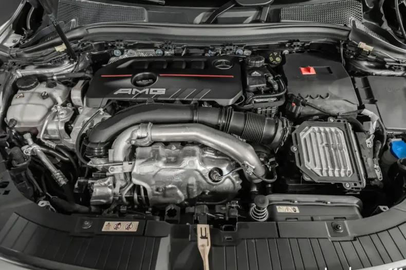 Mercedes-Benz GLA 35 AMG (Clasa GLA) din 2024 cu 17.757 km - oferta MER188927 - foto 7