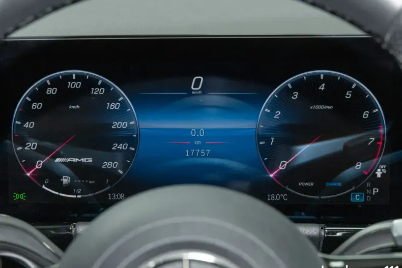 Mercedes-Benz GLA 35 AMG (Clasa GLA) din 2024 cu 17.757 km - oferta MER188927 - foto 20