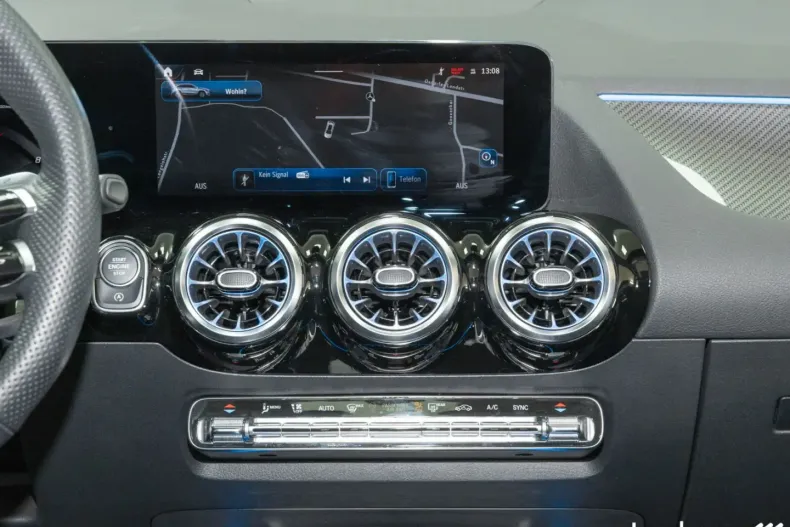 Mercedes-Benz GLA 35 AMG (Clasa GLA) din 2024 cu 17.757 km - oferta MER188927 - foto 24