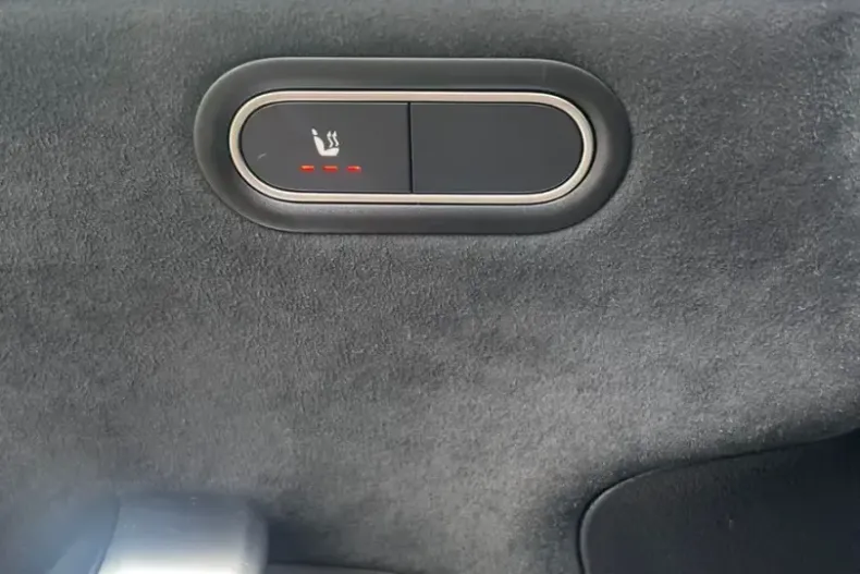 Mercedes-Benz CLA 35 AMG (Clasa CLA) din 2024 cu 10.640 km - oferta MER188928 - foto 8