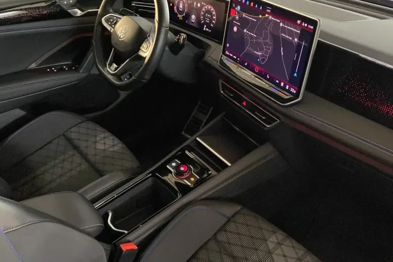 Volkswagen Tiguan din 2025 cu 20.718 km - oferta VOL188931 - foto 20