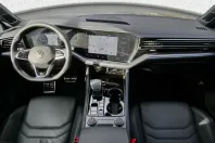 Volkswagen Touareg din 2023 cu 58.441 km - oferta VOL188936 - foto 5