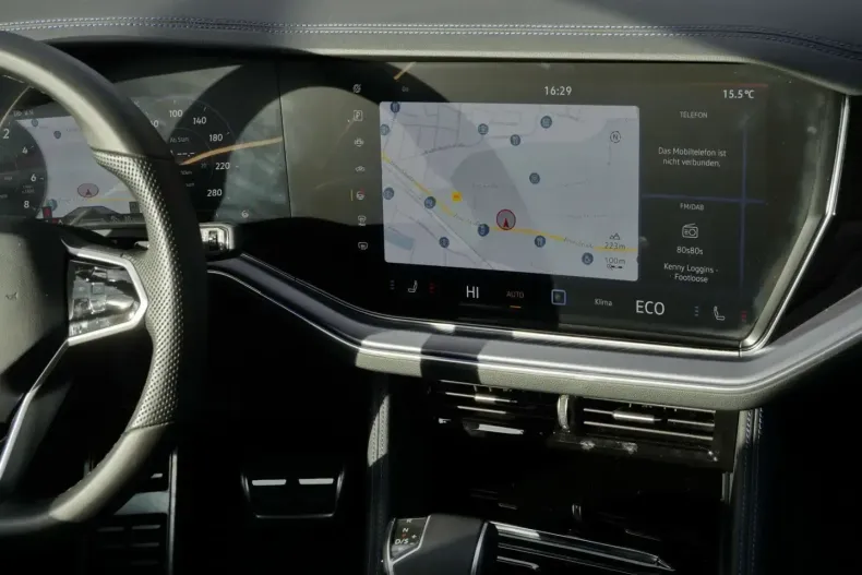 Volkswagen Touareg din 2023 cu 58.441 km - oferta VOL188936 - foto 6